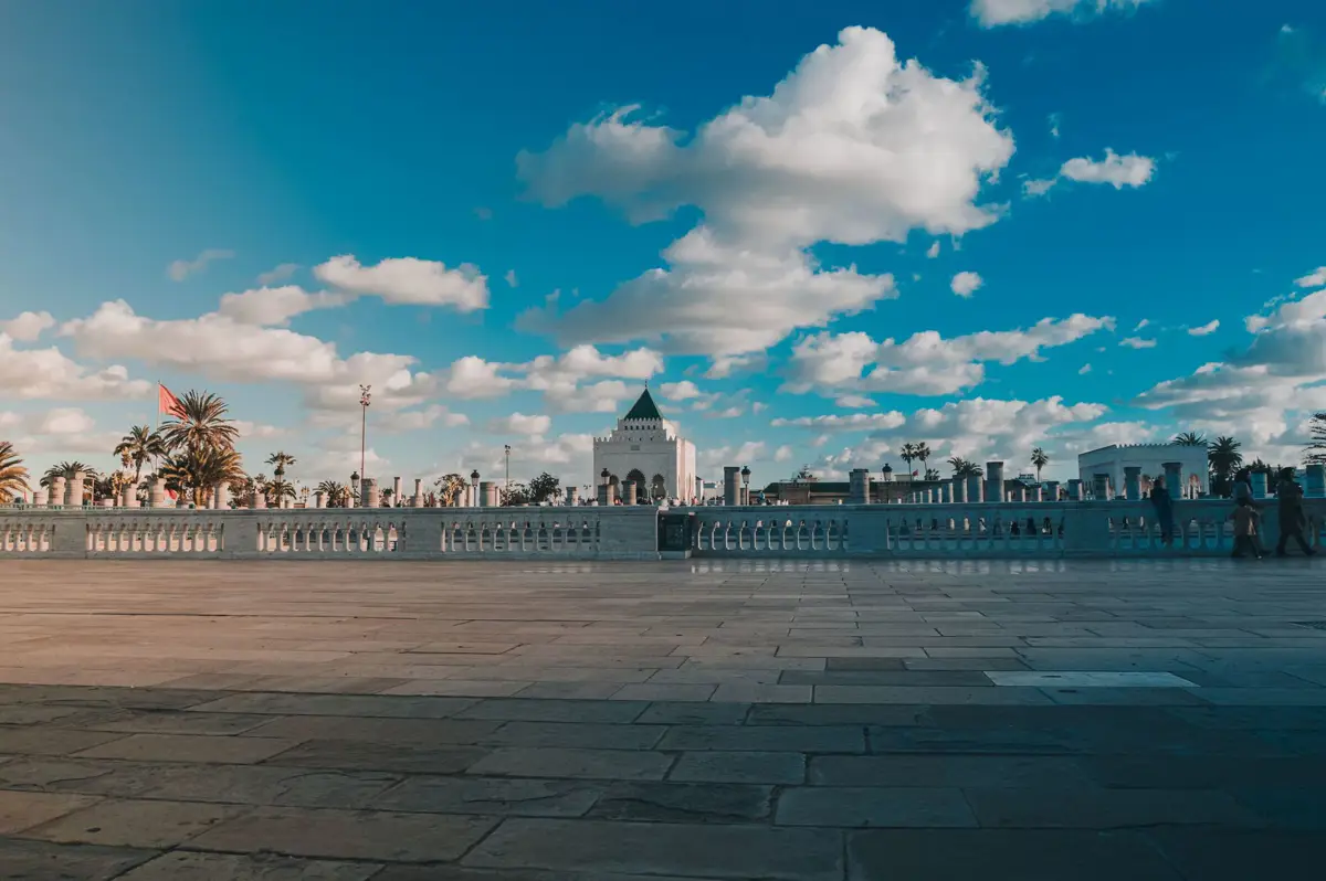 Rabat Mausoleum Camii ve şehir manzarası, Fas