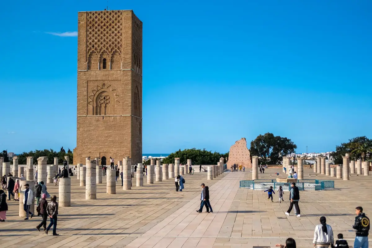 Hassan II Kulesi ve meydanı, Rabat, Fas