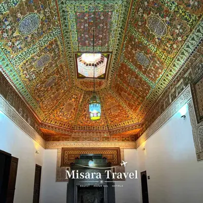 Fas turu, Fes medresesi ve geleneksel Moroccan mimarisi